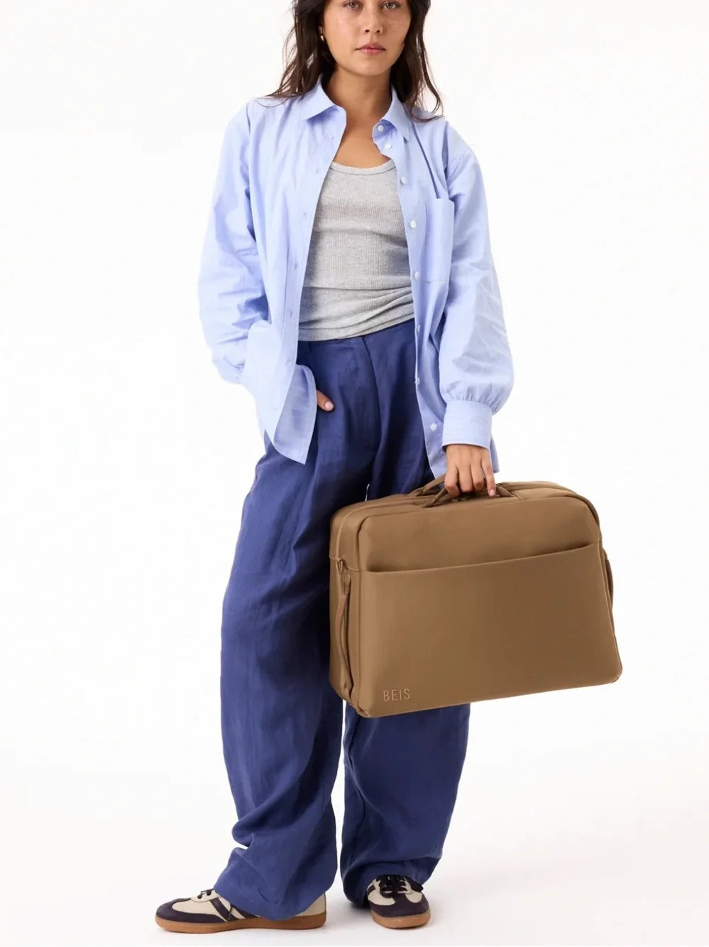 NWT - BEIS Ultimate Travel Duffle  in Camel